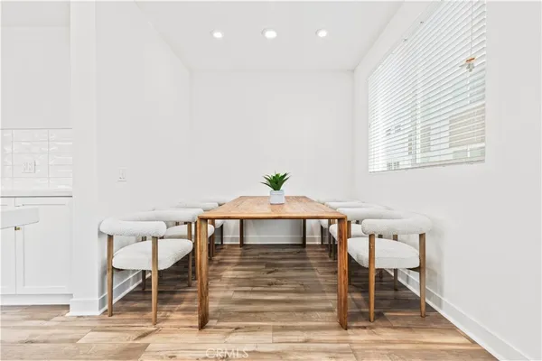 $5,350 | 609 South Lyon Street, Santa Ana, CA 92705