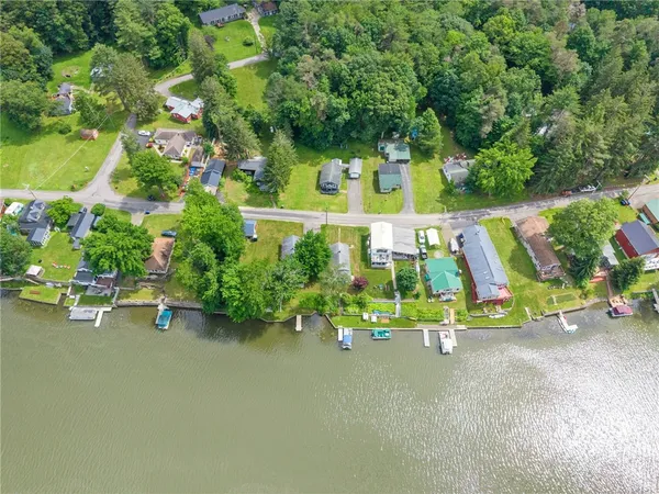 $249,000 | 234 Lake Shore Drive North, Maryland, NY 12116