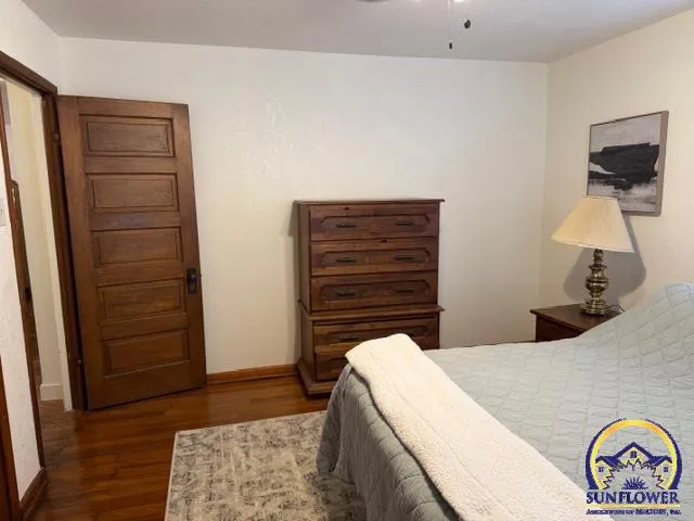 $245,000 | 33225 Wabaunsee Road, Alma, KS 66401