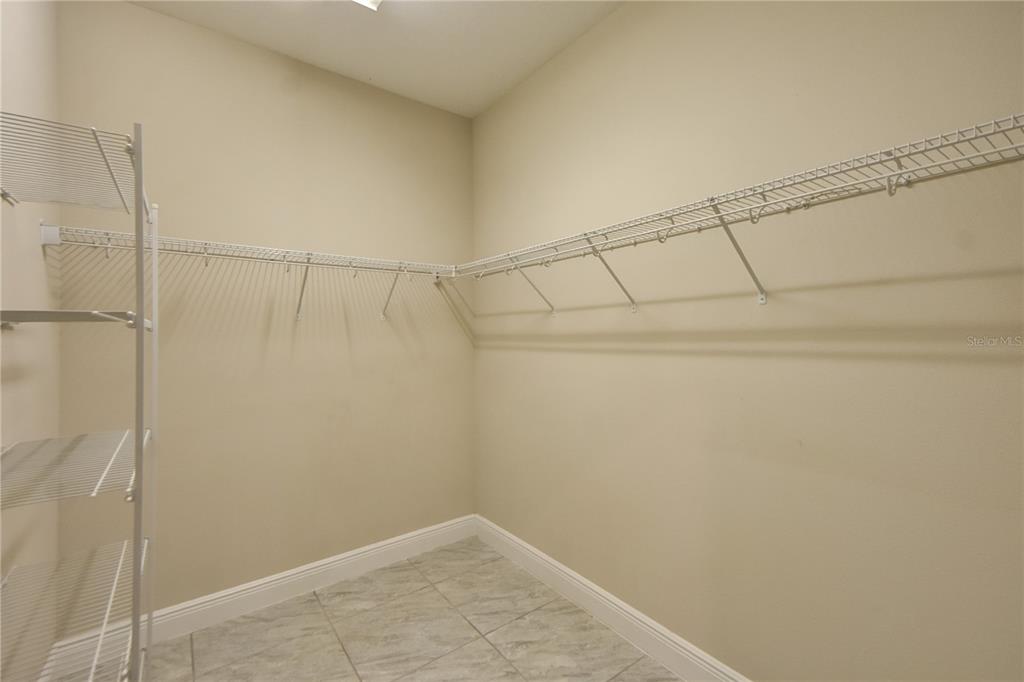 7408 Ridgelake Circle Bradenton, FL 34203 - Photo 27 of 39 a view of a small space