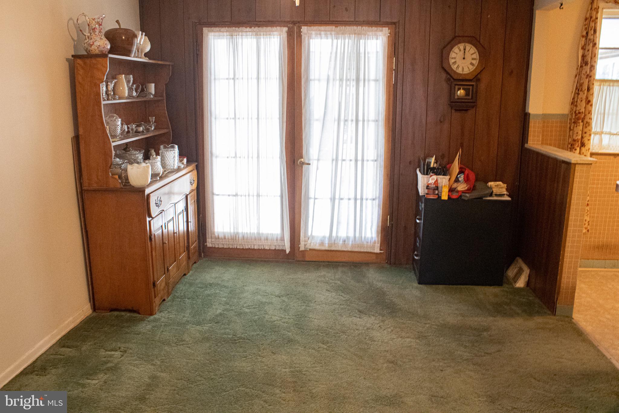 3652 Salina Road Philadelphia, PA 19154 - Photo 10 of 28 Gallery Image 10