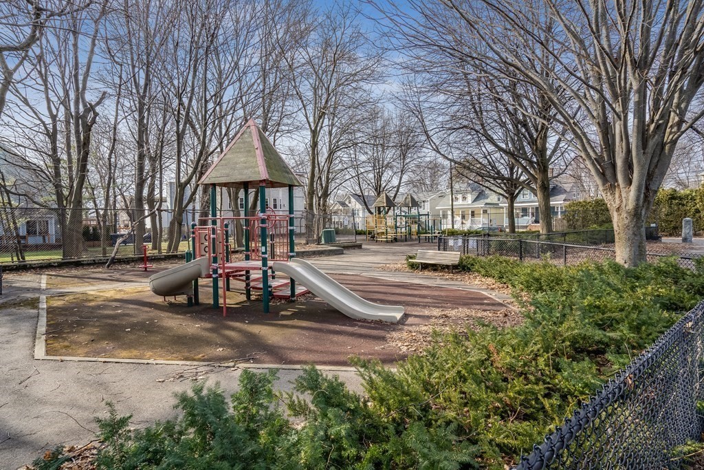7 Mill Street, Unit 2 Boston, MA 02122 - Photo 17 of 18