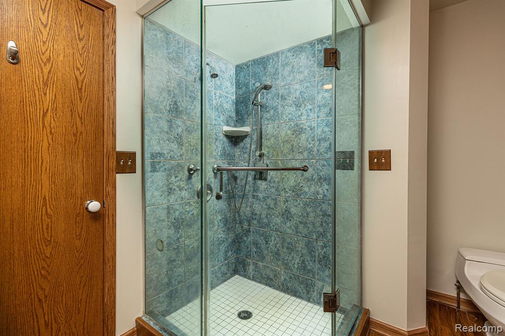 1960 East Gunn Road Rochester, MI 48306 - Photo 19 of 52 Gallery Image 19