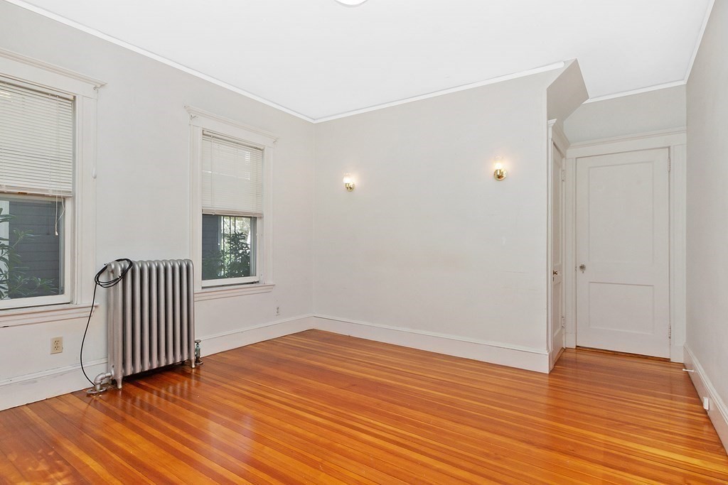 16 Appleton Street Watertown, MA 02472 - Photo 10 of 32 Gallery Image 10