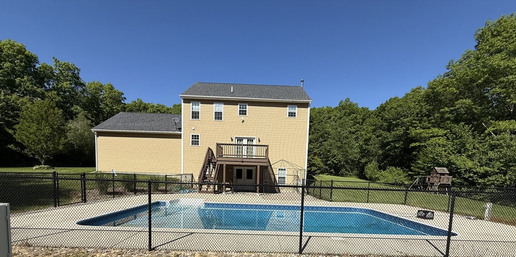 1026 Worcester Road New Braintree, MA 01531 - Photo 20 of 20