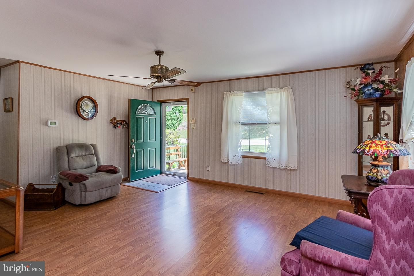 38 Eastwood Road Berwyn, PA 19312 - Photo 4 of 46 Gallery Image 4
