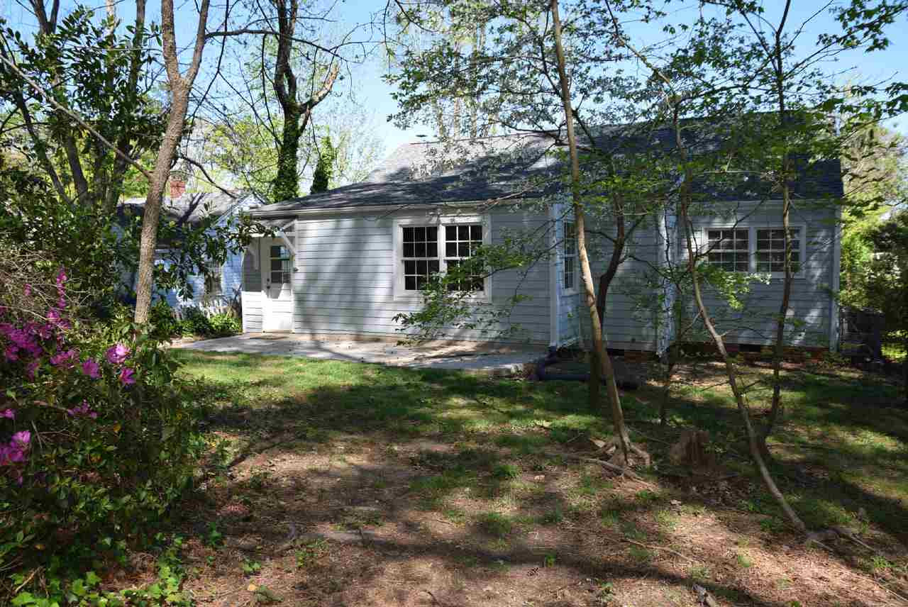2607 Cartier Drive Raleigh, NC 27608 - Photo 28 of 30 Backyard
