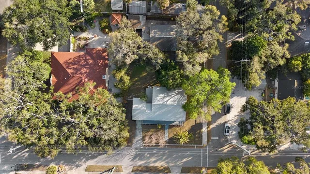 $689,000 | 1010 Indian Beach Drive, Sarasota, FL 34234