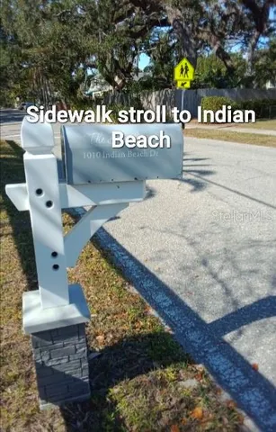 $689,000 | 1010 Indian Beach Drive, Sarasota, FL 34234