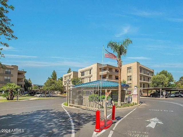 $365,000 | 5132 North 31st Way, Unit 134, Phoenix, AZ 85016