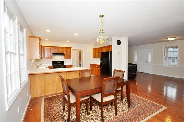 2 Jennifer Path, Unit 2 Acton, MA 01720 - Photo 6 of 20 Gallery Image 6