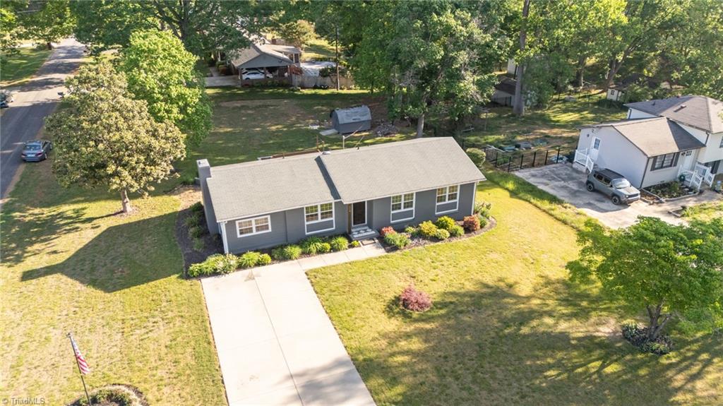 116 Ogden School Road Kernersville, NC 27284 - Photo 4 of 44