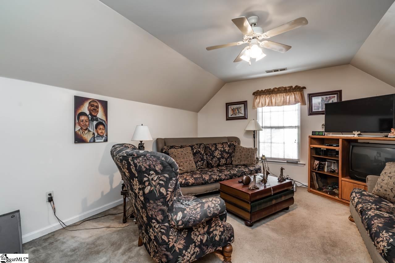 20 Robin Hood Road Greenville, SC 29607 - Photo 7 of 14