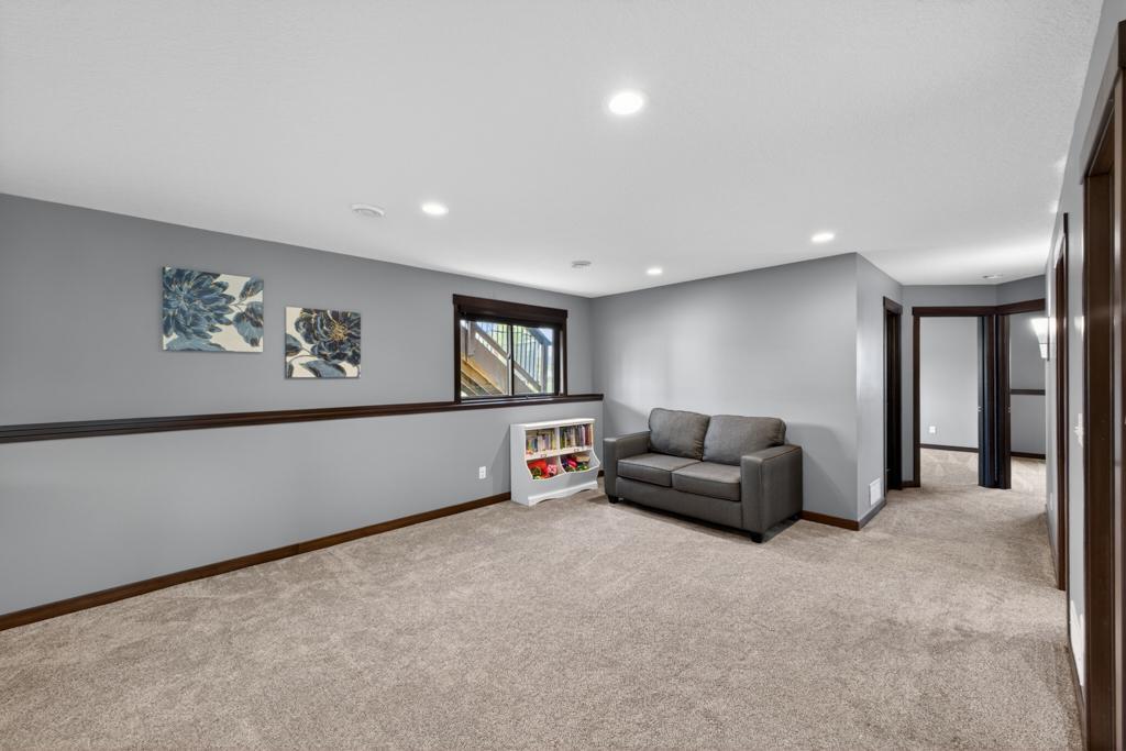 2287 Phoenix Road Southwest Rochester, MN 55902 - Photo 28 of 35