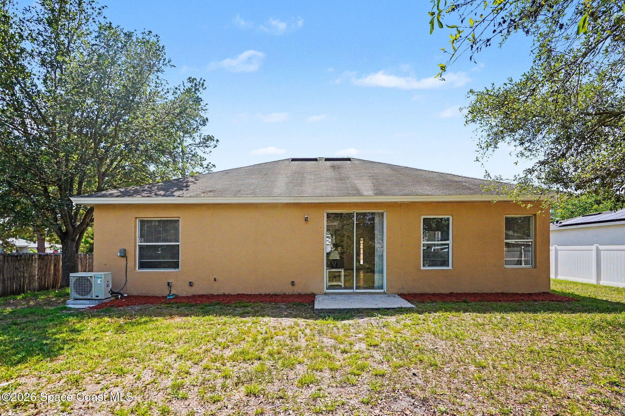 191 Turk Road Southwest Palm Bay, FL 32908 - Photo 20 of 21 Back yard