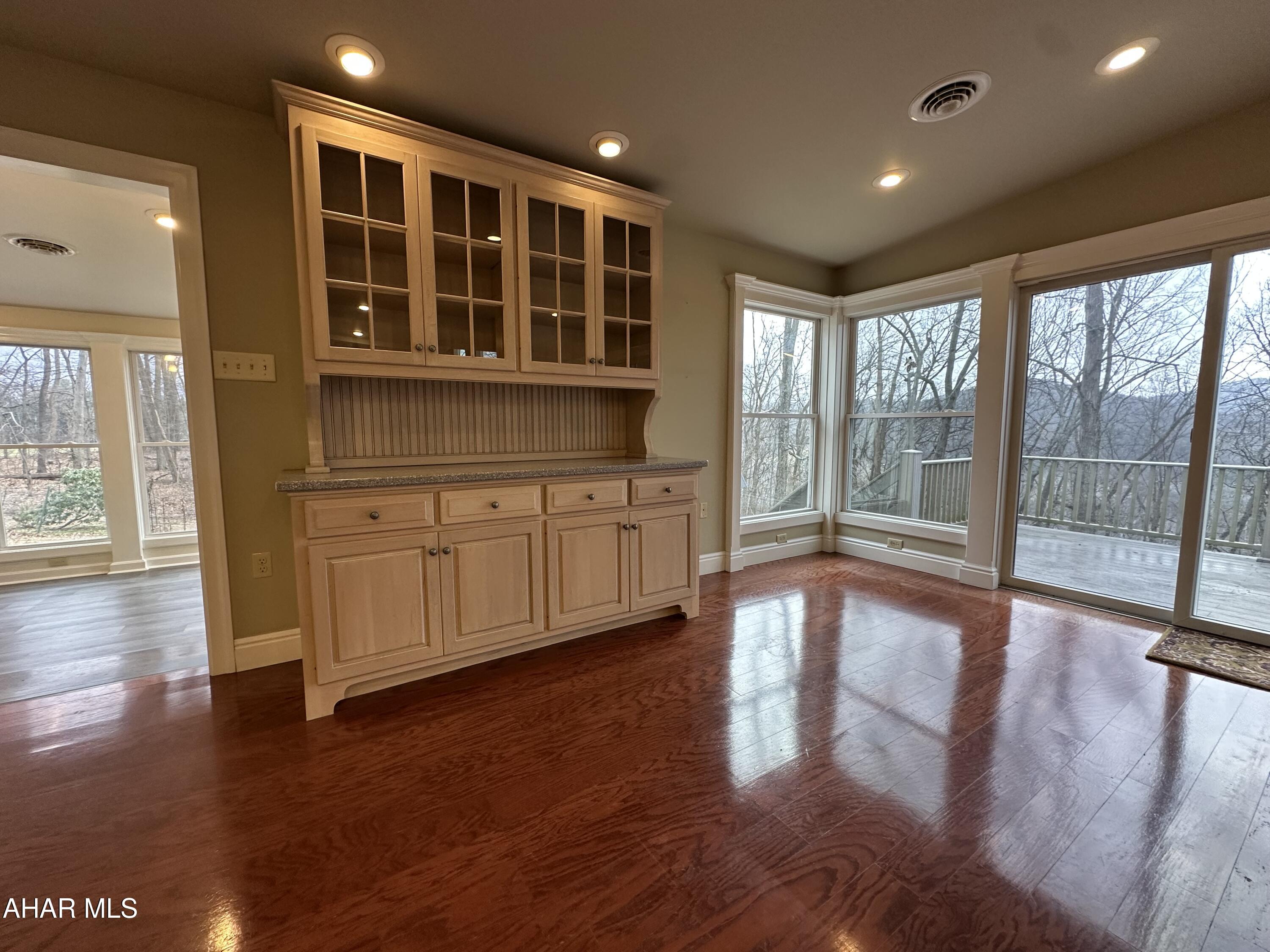 330 Dale Road Mount Union, PA 17066 - Photo 12 of 70