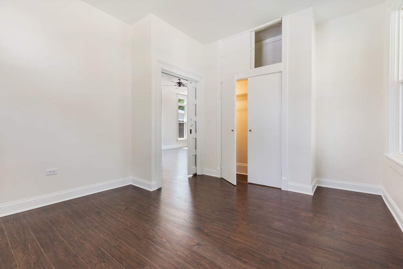 718 Sycamore Street Ottawa, IL 61350 - Photo 12 of 27 an empty room with wooden floor