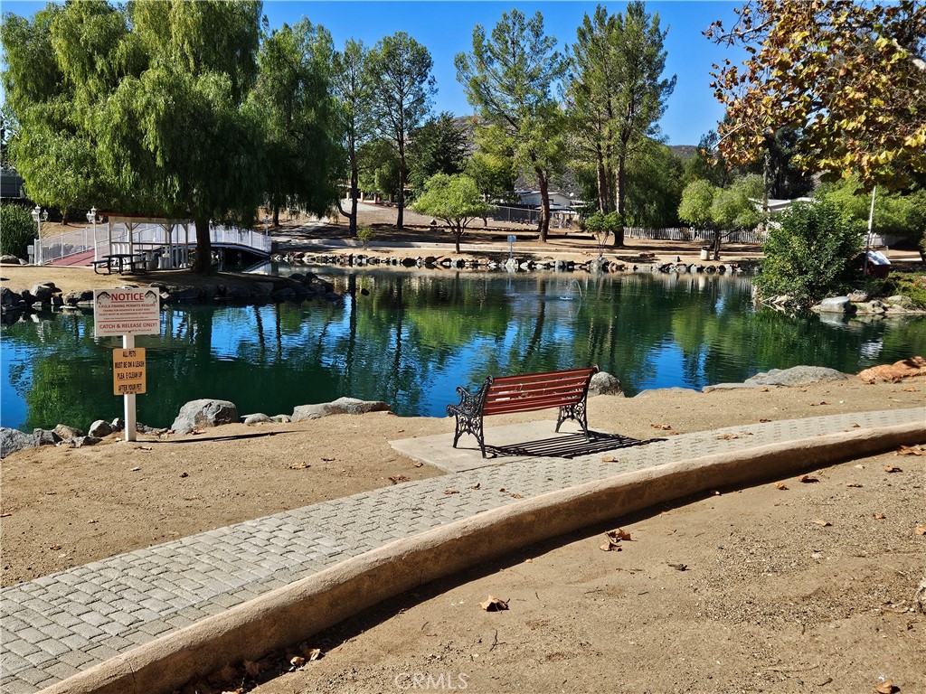 33340 Windmill Road Wildomar, CA 92595 - Photo 35 of 39 Community Pond and fishing