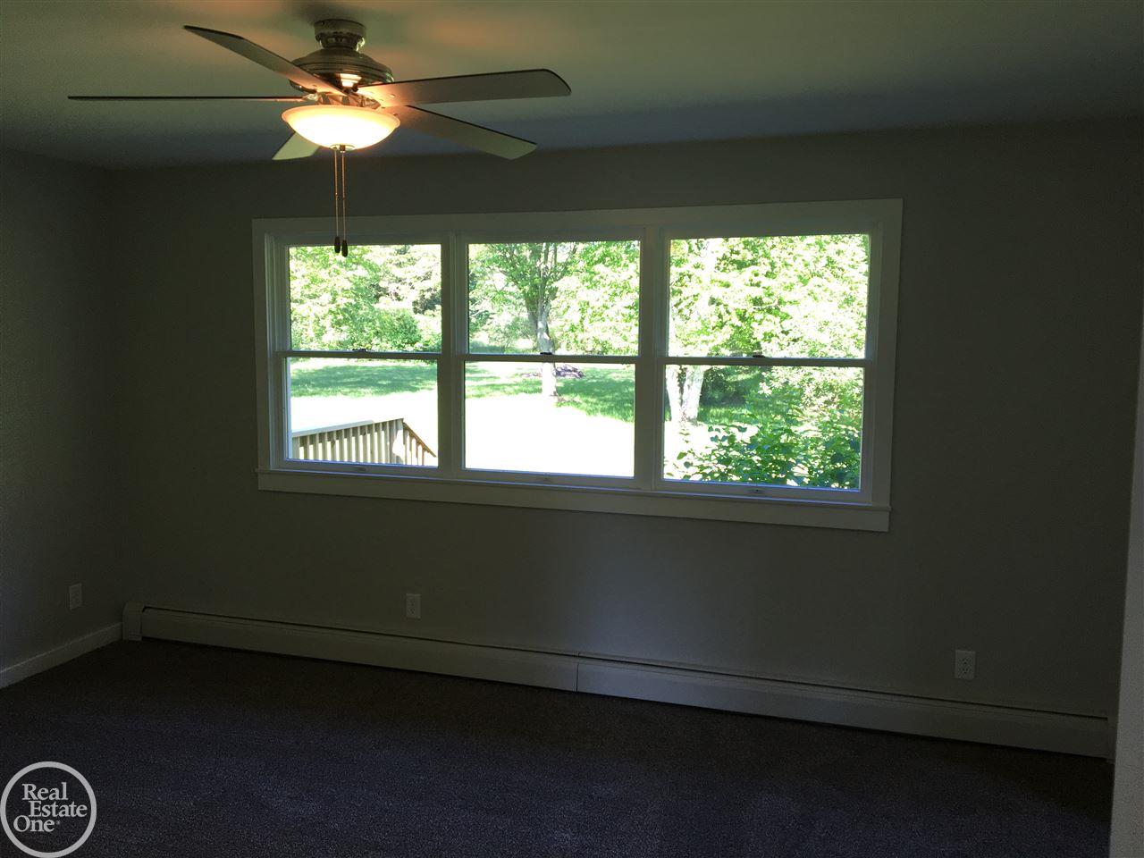 2282 Lakeshore Road Applegate, MI 48401 - Photo 43 of 55 31385181-43.JPG