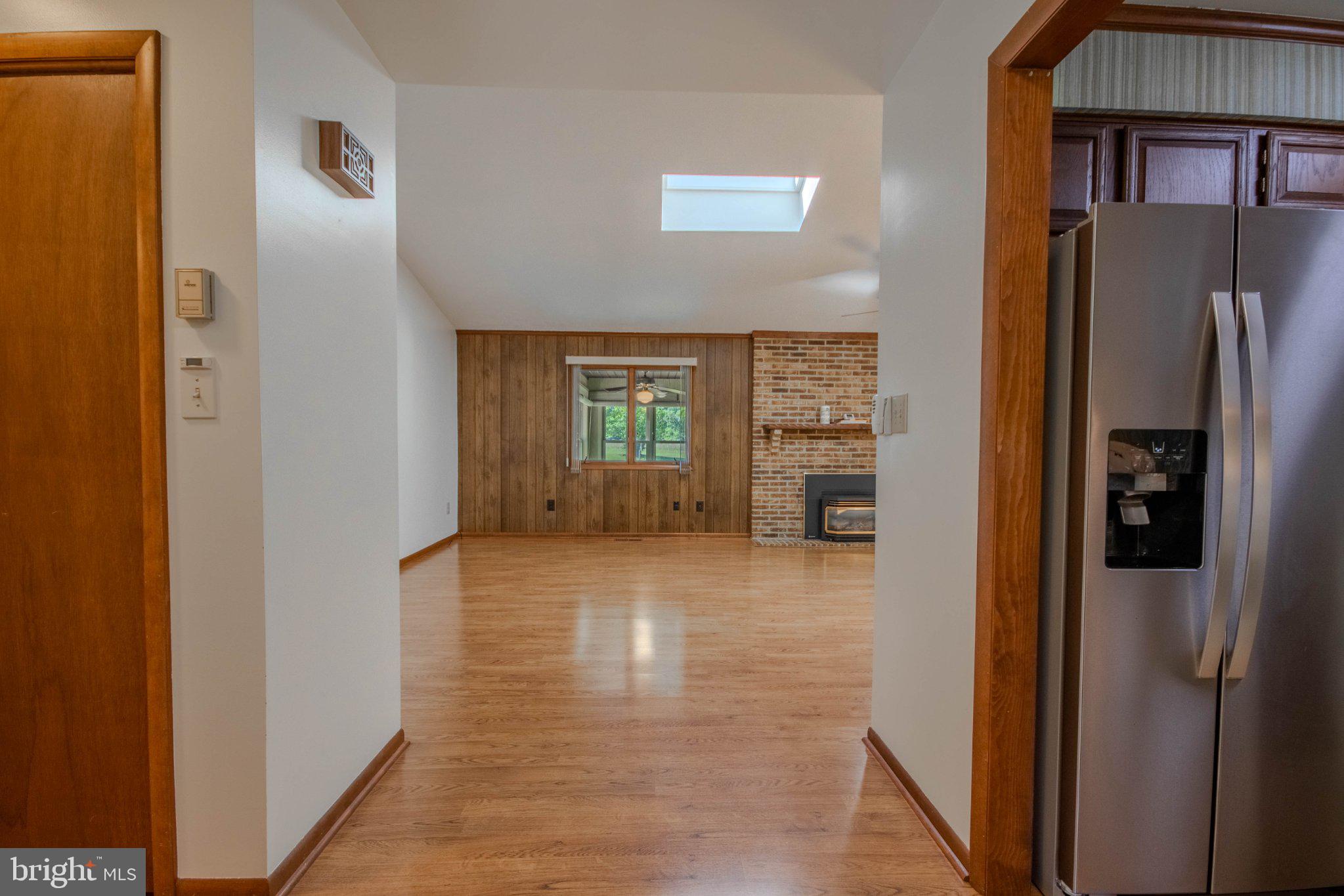 31749 Morris Leonard Road Parsonsburg, MD 21849 - Photo 5 of 40 Bright and airy open living space.