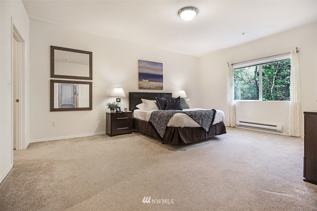 14335 Simonds Road Northeast, Unit C102 Kirkland, WA 98034 - Photo 22 of 36 Gallery Image 22