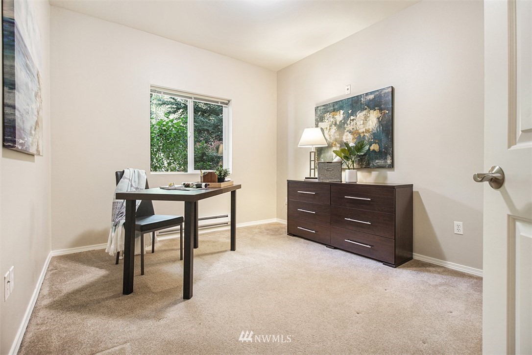 14335 Simonds Road Northeast, Unit C102 Kirkland, WA 98034 - Photo 30 of 36 Gallery Image 30