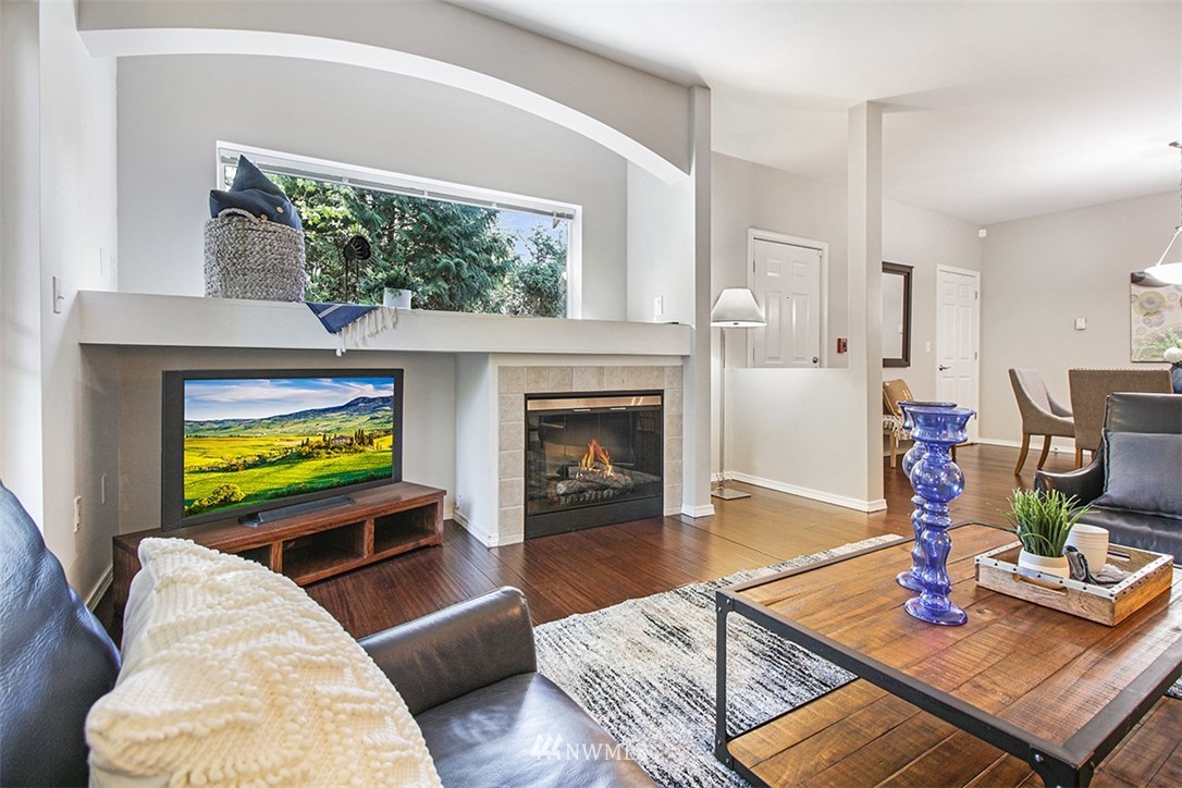 14335 Simonds Road Northeast, Unit C102 Kirkland, WA 98034 - Photo 9 of 36 Gallery Image 9