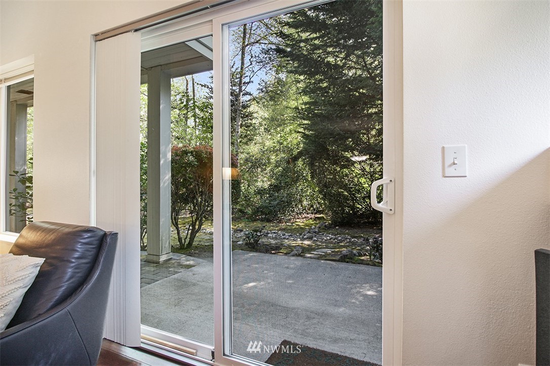 14335 Simonds Road Northeast, Unit C102 Kirkland, WA 98034 - Photo 10 of 36 Gallery Image 10