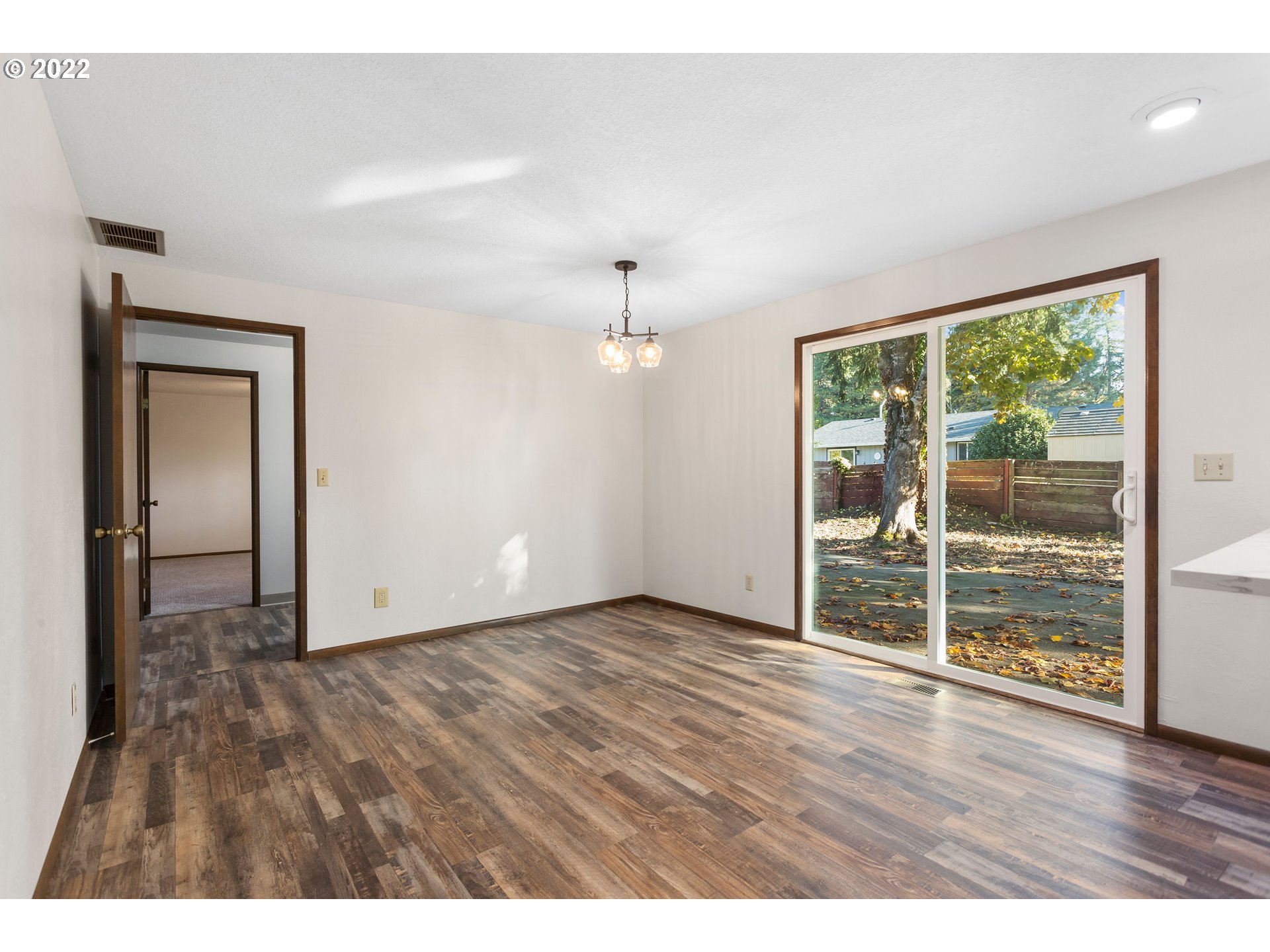 20110 Southwest Rosa Road Aloha, OR 97078 - Photo 8 of 20 Gallery Image 8
