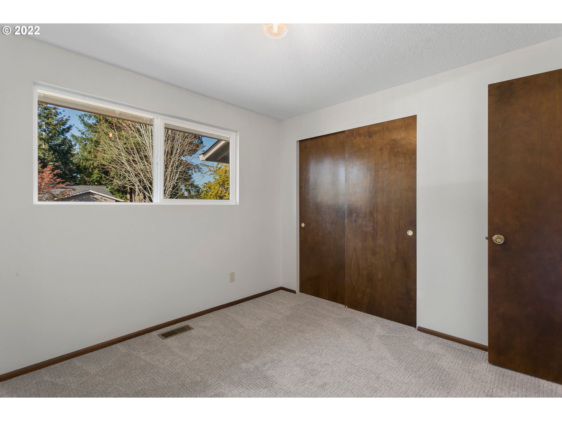 20110 Southwest Rosa Road Aloha, OR 97078 - Photo 10 of 20 Gallery Image 10