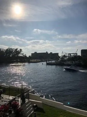 $2,500 | 1609 North Riverside Drive, Unit 902, Pompano Beach, FL 33062