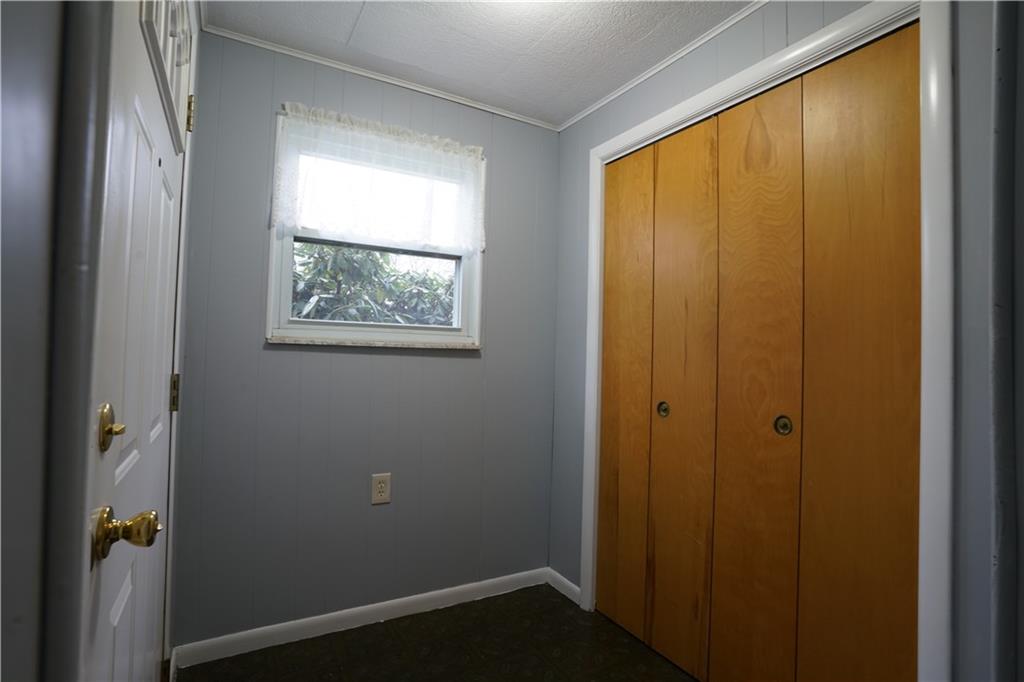 109 Park Road Beaver Falls, PA 15010 - Photo 3 of 25 Gallery Image 3