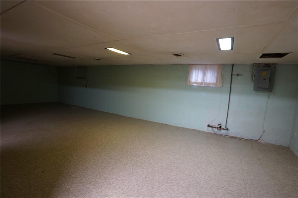 109 Park Road Beaver Falls, PA 15010 - Photo 22 of 25 Gallery Image 22