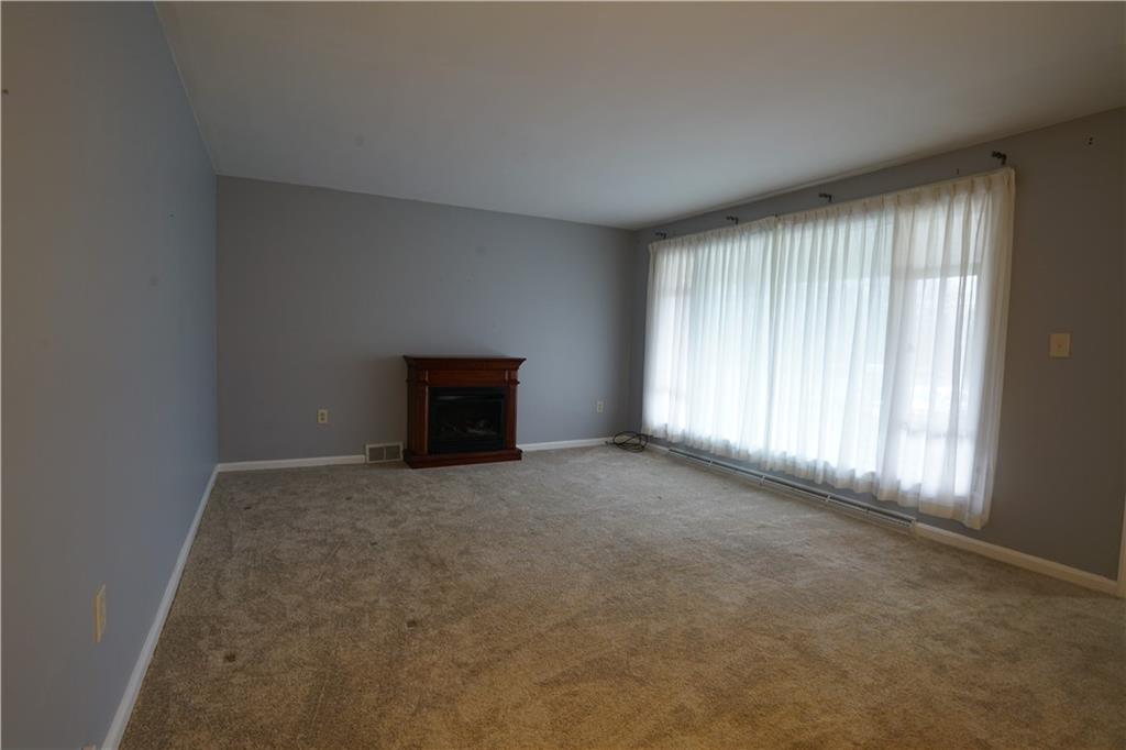 109 Park Road Beaver Falls, PA 15010 - Photo 7 of 25 Gallery Image 7