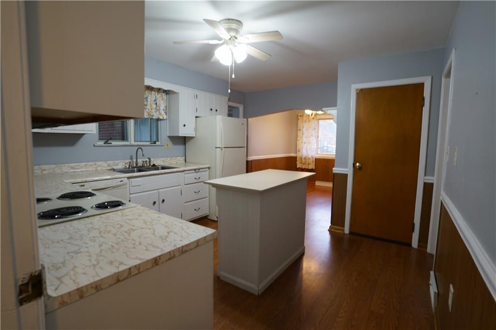 109 Park Road Beaver Falls, PA 15010 - Photo 9 of 25 Gallery Image 9