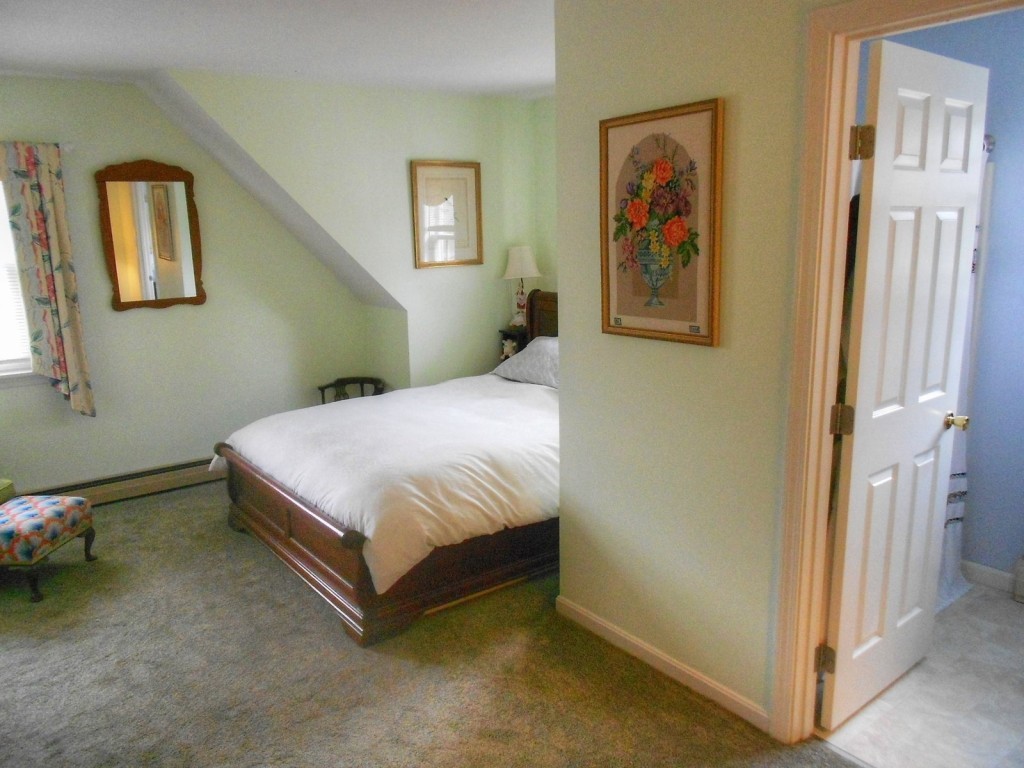 112 Steeplebush Road Shelburne, VT 05482 - Photo 16 of 36 Gallery Image 16