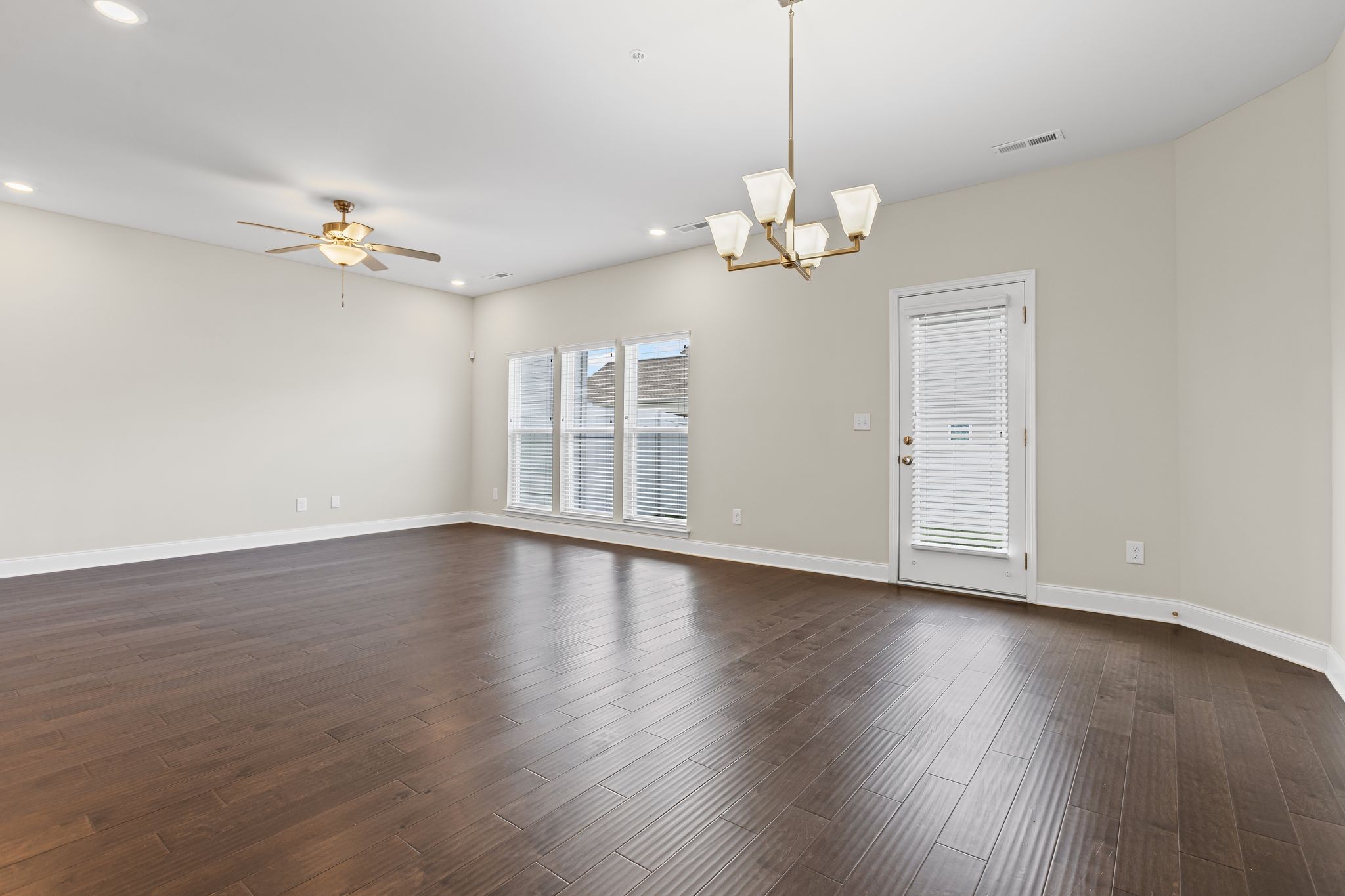 1249 June Wilde Ridge Spring Hill, TN 37174 - Photo 9 of 33