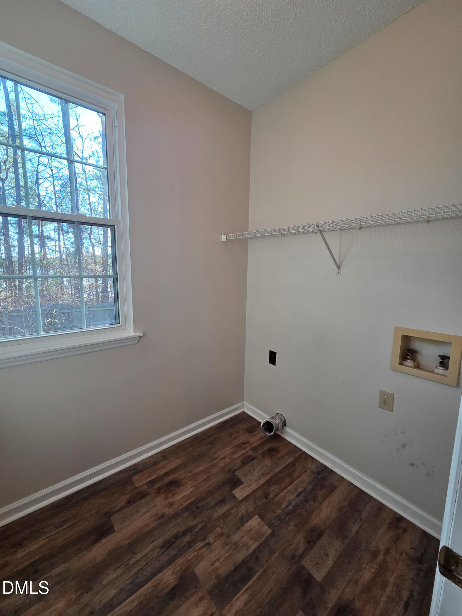 2624 Constitution Drive Raleigh, NC 27615 - Photo 12 of 29 20251222_095820