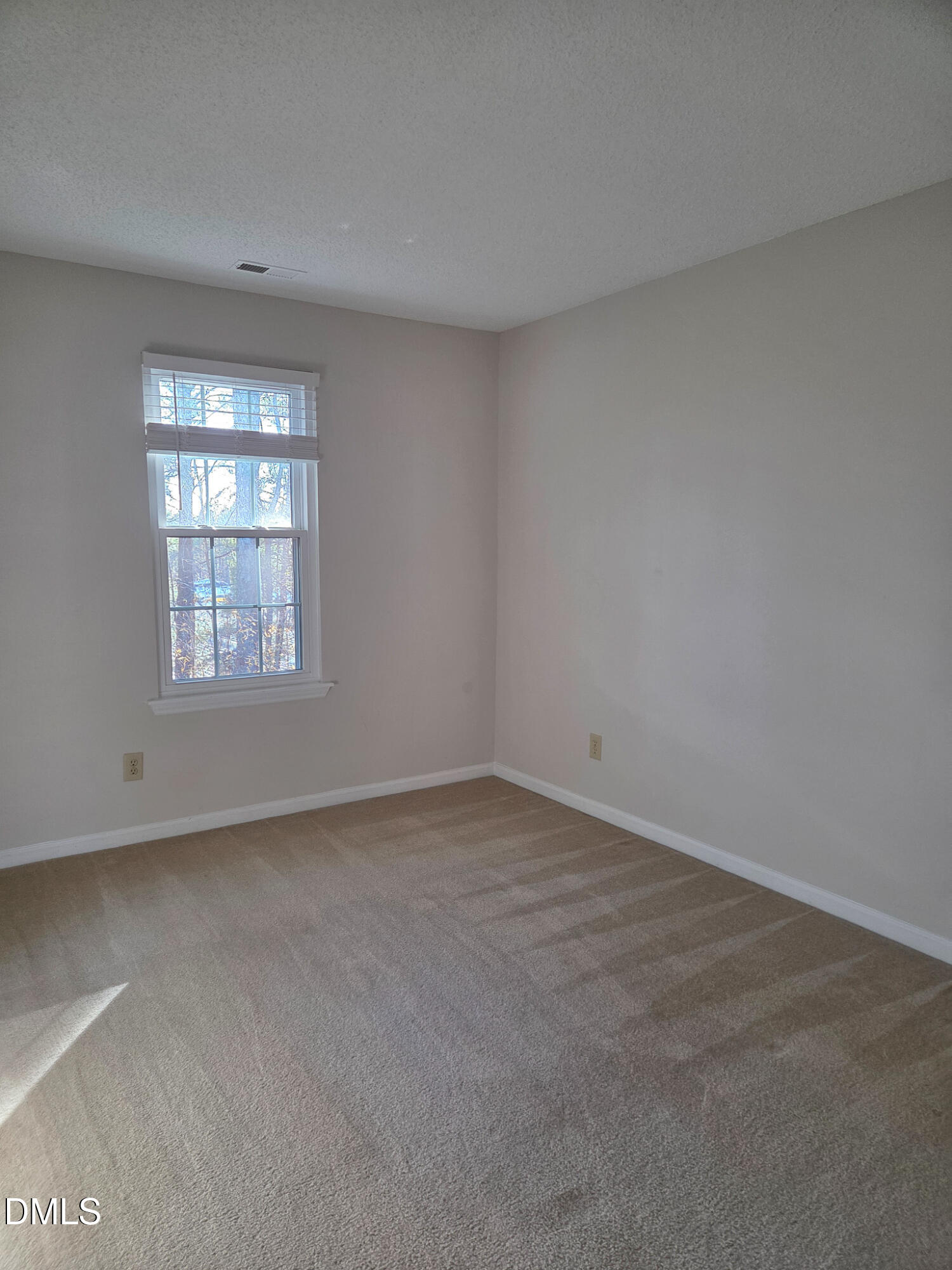 2624 Constitution Drive Raleigh, NC 27615 - Photo 15 of 29 20251222_100101