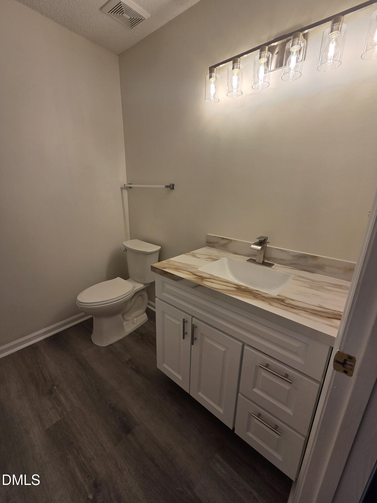 2624 Constitution Drive Raleigh, NC 27615 - Photo 18 of 29 20251222_100116