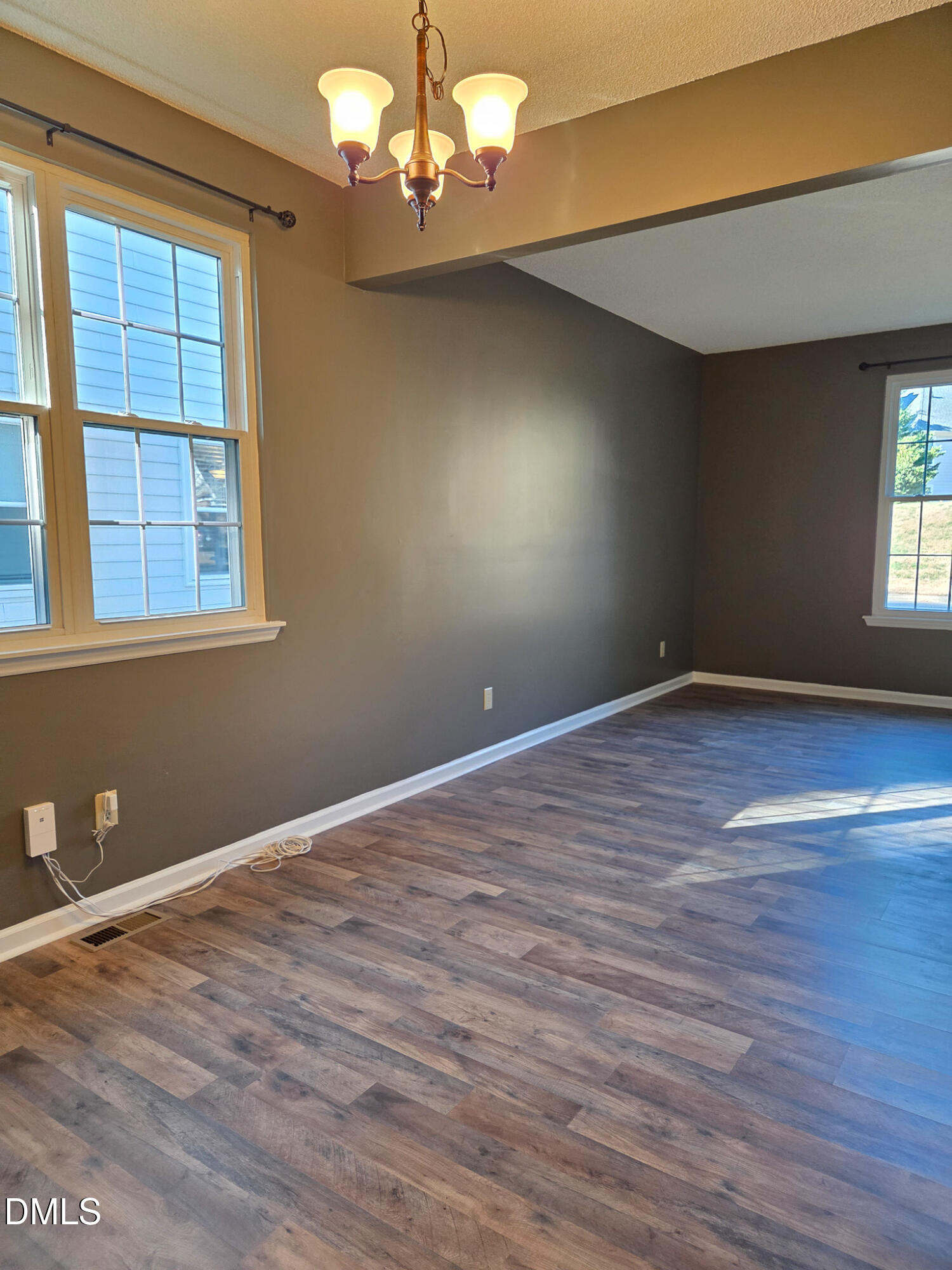 2624 Constitution Drive Raleigh, NC 27615 - Photo 2 of 29 20251222_095728