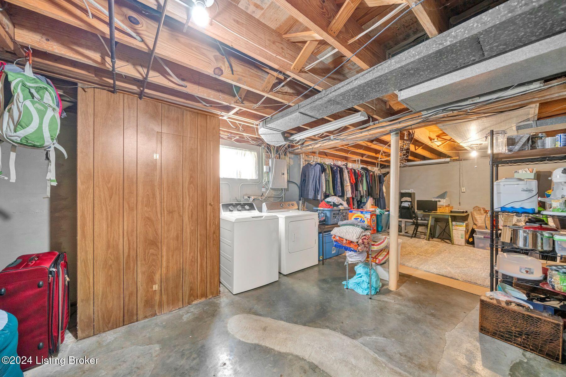 313 Bramton Road Louisville, KY 40207 - Photo 42 of 61 photo_online_042
