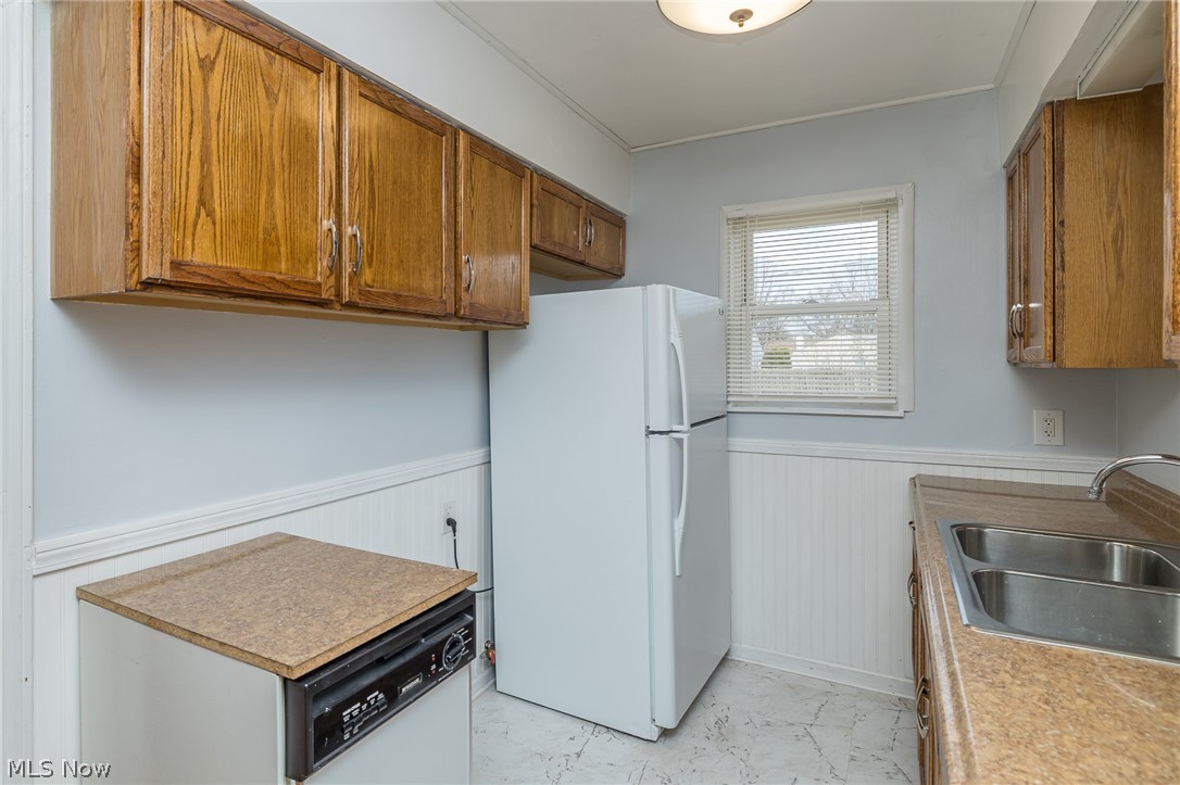 18816 Homeway Road Cleveland, OH 44135 - Photo 9 of 27 Gallery Image 9
