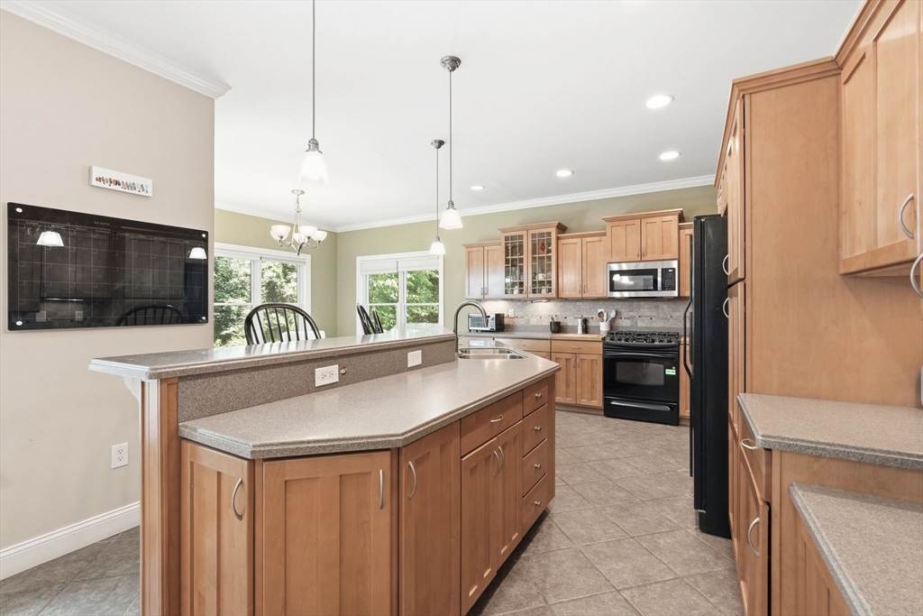 757 Park Hill Road Northampton, MA 01062 - Photo 12 of 42