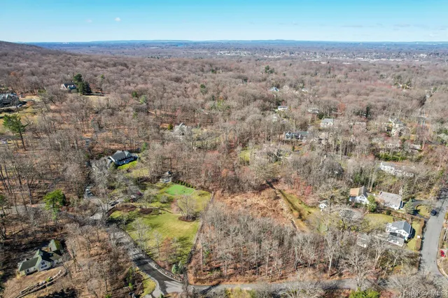 $650,000 | 28 Ludlow Lane, Palisades, NY 10964