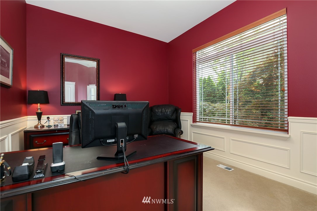 16638 Southeast 167th Street Renton, WA 98058 - Photo 14 of 25 Gallery Image 14