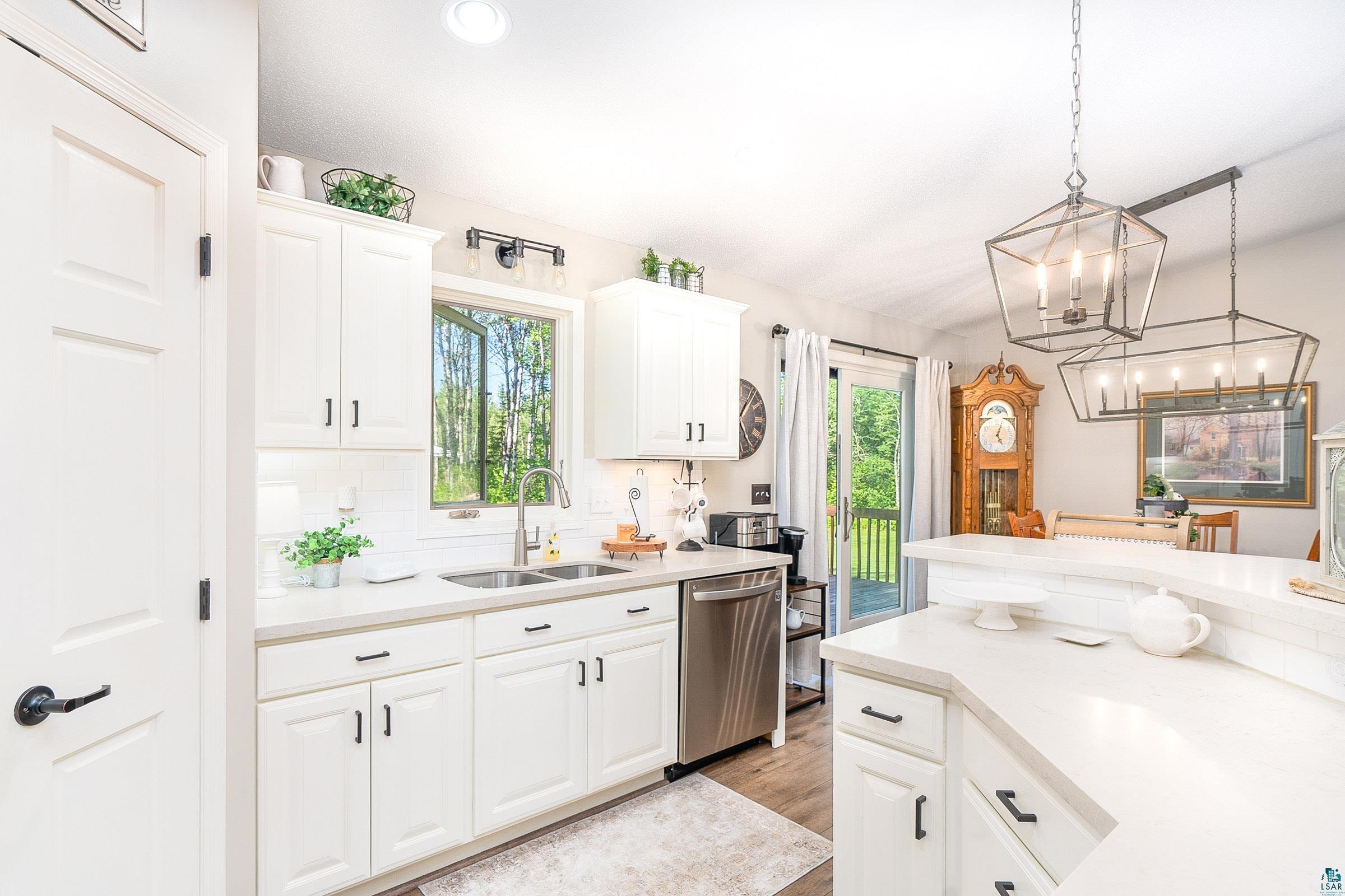 525 Hansen Road Wrenshall, MN 55797 - Photo 8 of 50 Gallery Image 8