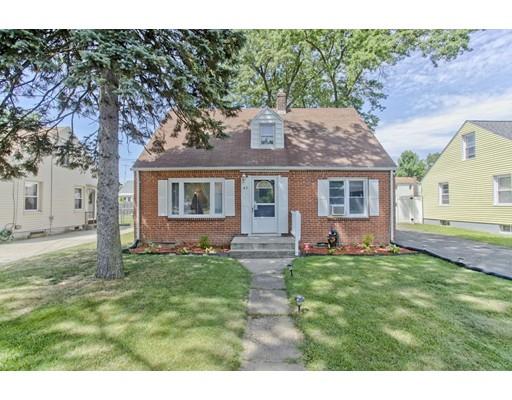 40 Holy Cross Street Springfield, MA 01104 - Photo 1 of 22
