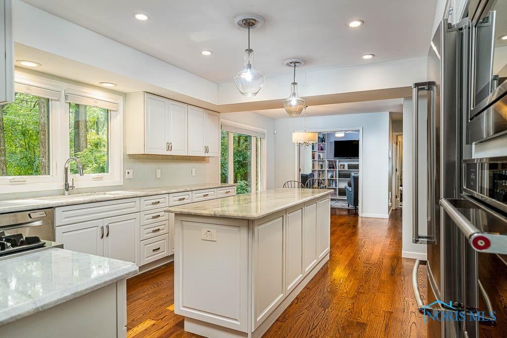 5357 Farmington Road Toledo, OH 43623 - Photo 8 of 37 Gallery Image 8