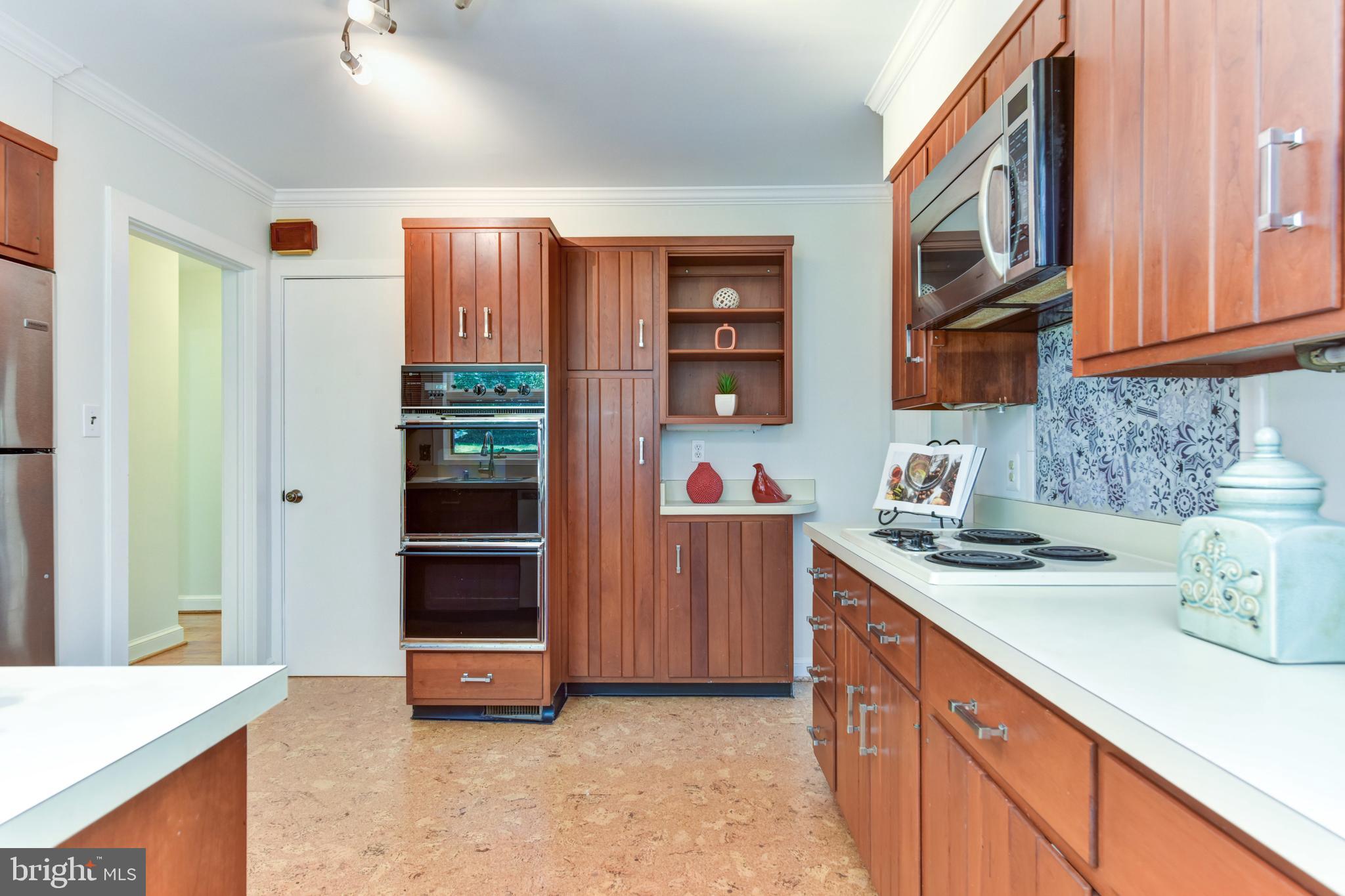814 Villa Ridge Road Falls Church, VA 22046 - Photo 16 of 61